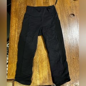 Lululemon capris